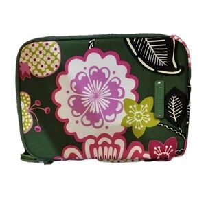 Haute Shore Neoprene Travel Bag  W/Zipper, Dark Green Camo Black Red Key Chain